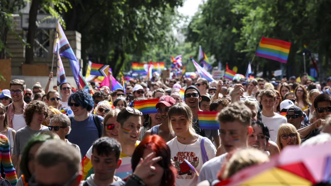 Governo húngaro reprime marcha do Orgulho