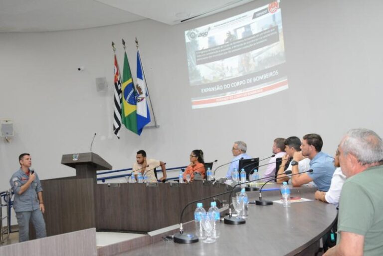 corpo-de-bombeiros-em-alvares-machado
